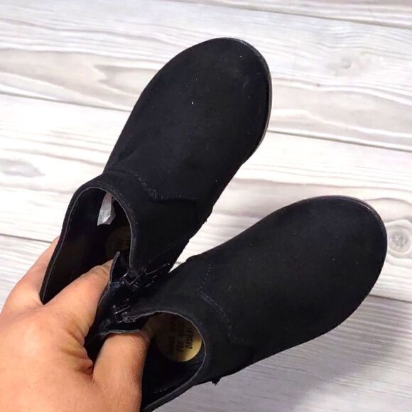 (76-2063) 🔥3/$20🔥 Cat & Jack Onyx Boots Size 5 - Picture 6 of 11
